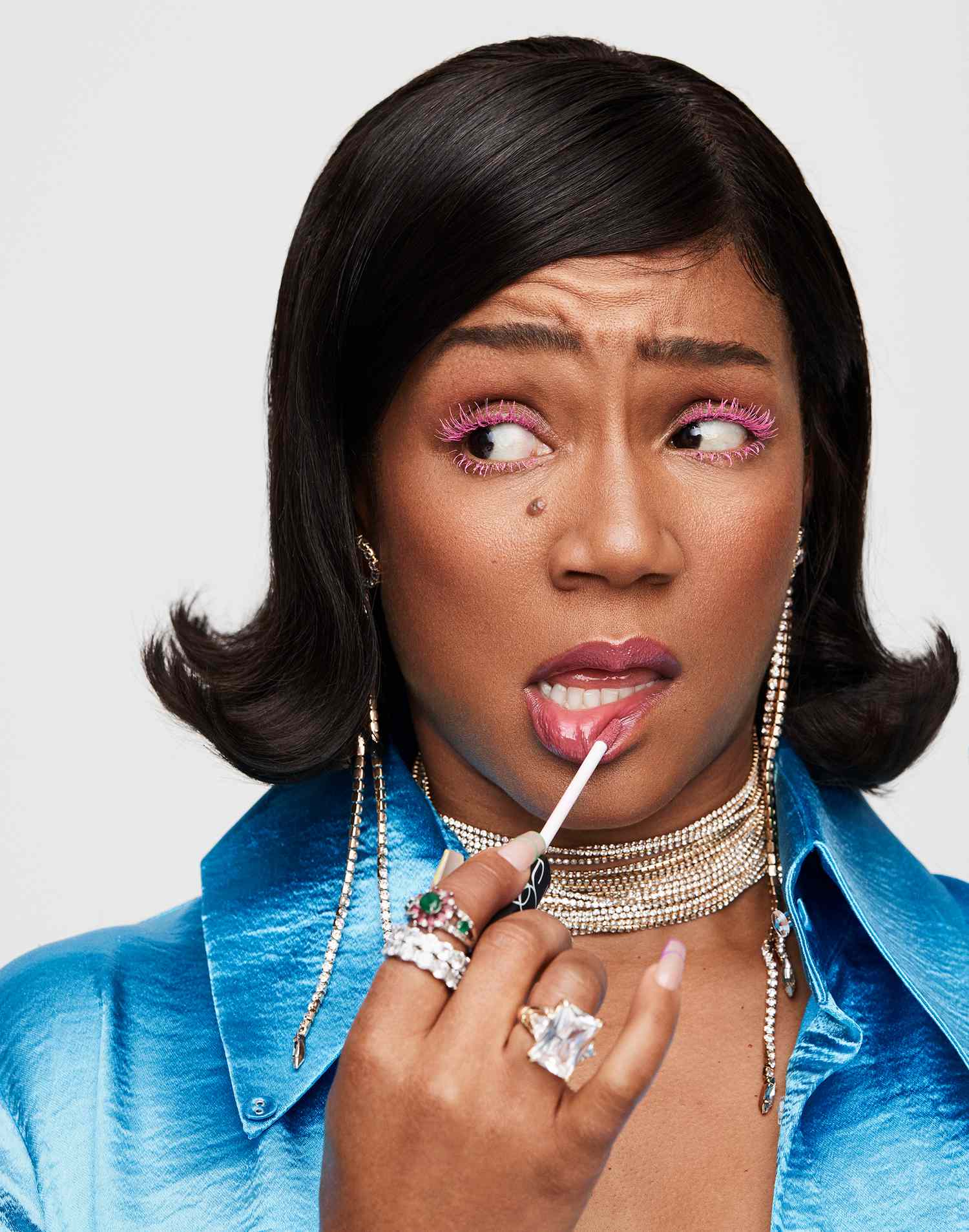 tiffany haddish pink mascara