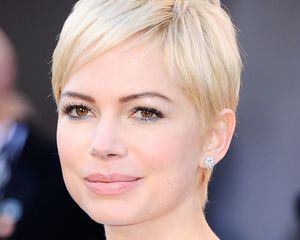 Michelle Williams on red carpet