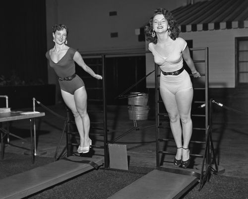 Women on a Vic Tanny Gym in the 1950s