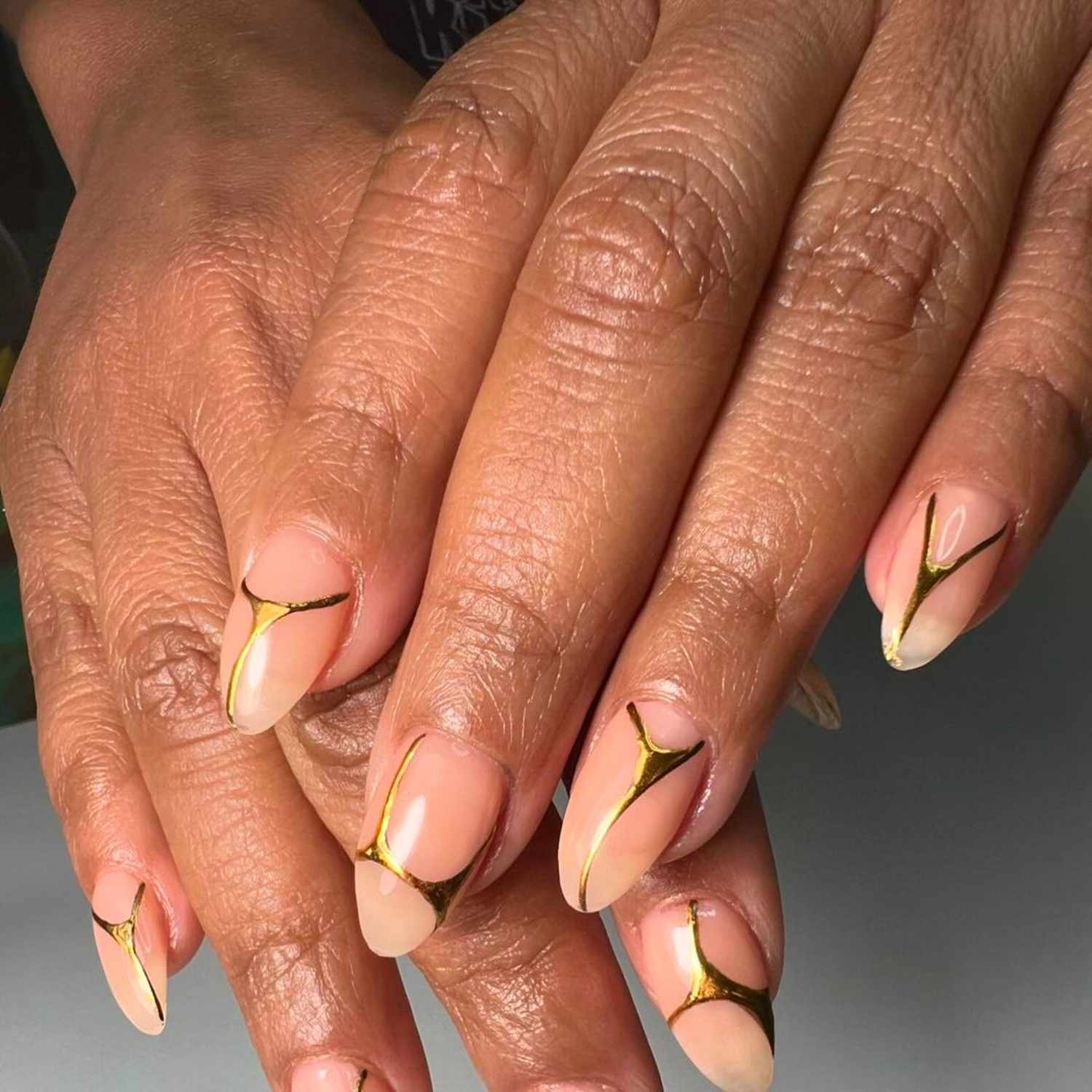 Minimalist Gold Chrome Nails - Byrdie Summer Chrome Nail Ideas