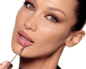 Bella Hadid wearing Charlotte Tilbury Lip Blur 