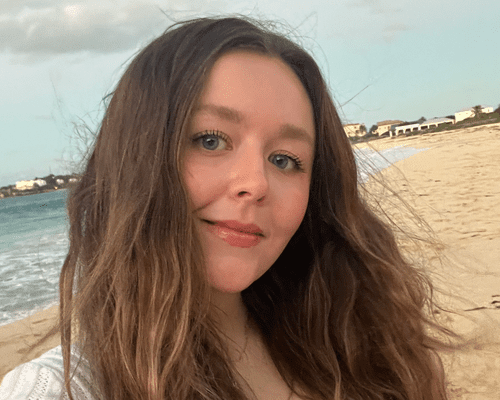 woman's selfie on beach wearing waterproof mascara